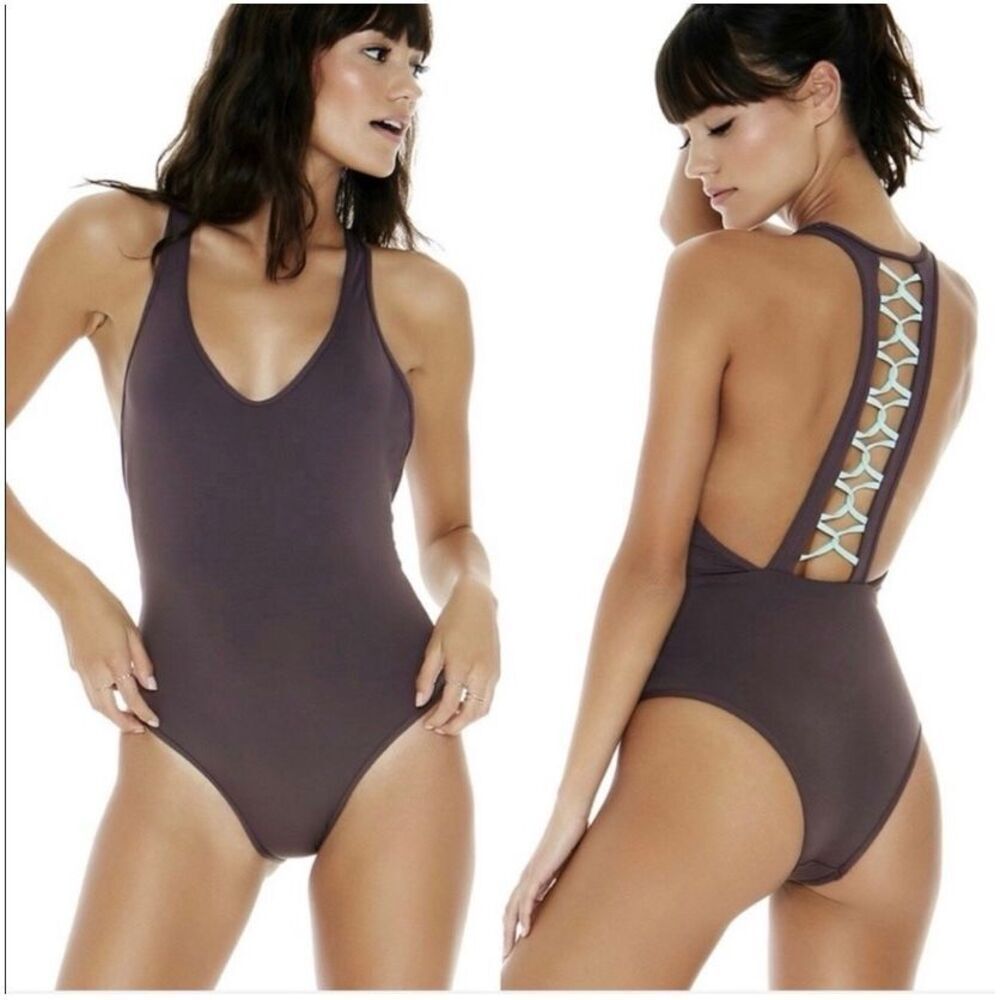 NWT L*Space Ryder One Piece Pebble Swimsuit 8